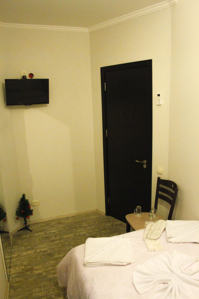 Apartment On Rustaveli Avenue Tbilisi Eksteriør bilde