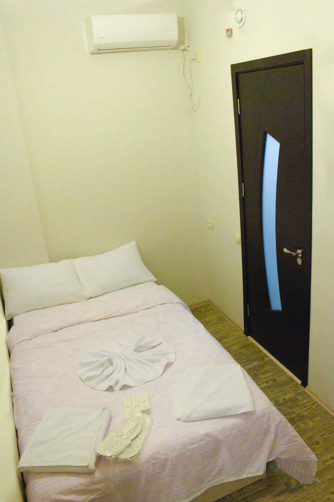 Apartment On Rustaveli Avenue Tbilisi Eksteriør bilde